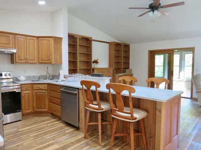 $310,000 | 812 Shadow Bluff Drive, Galena, IL 61036