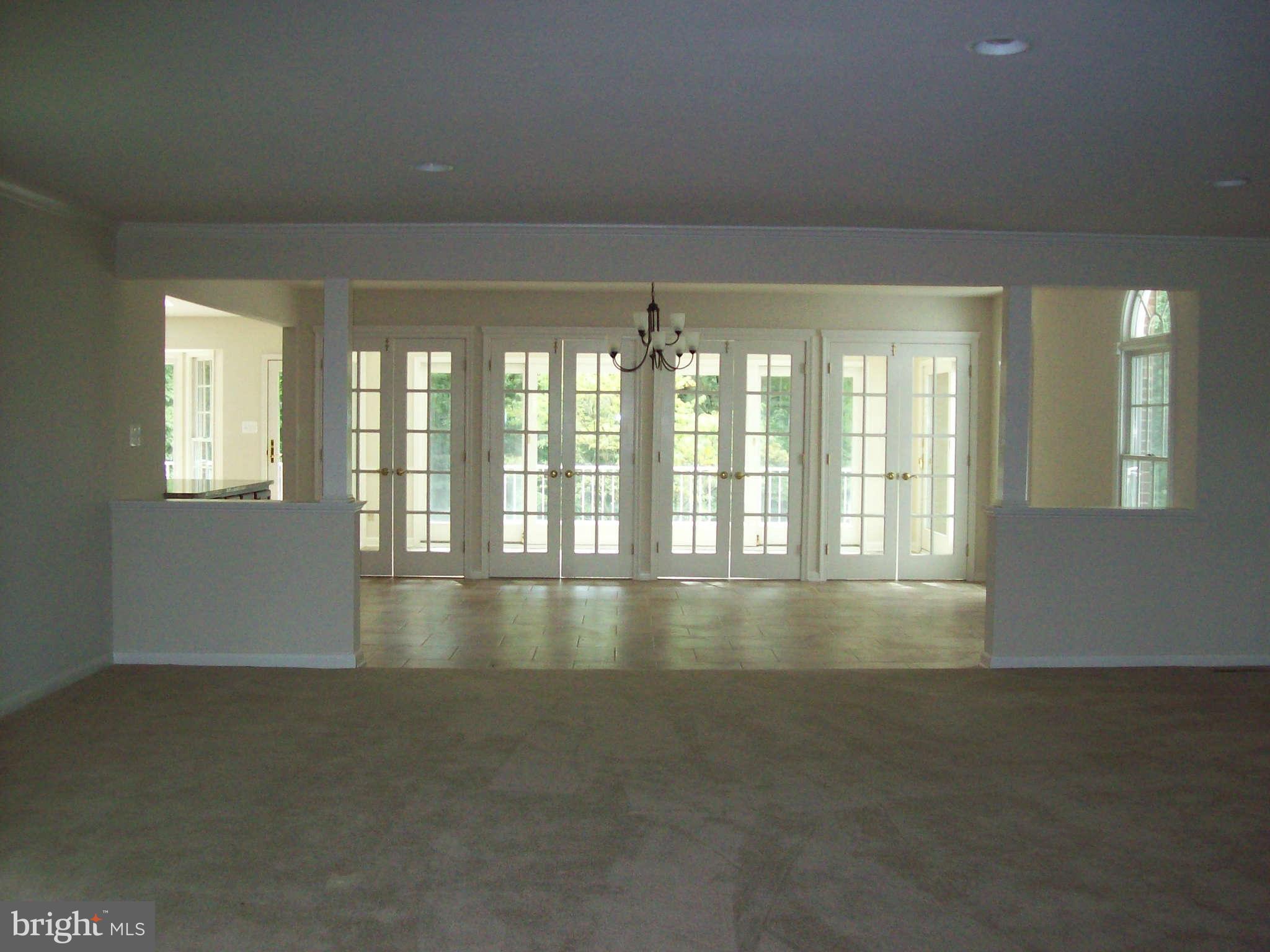 14007 Old Hanover Road Reisterstown, MD 21136 - Photo 11 of 21 Dining Room