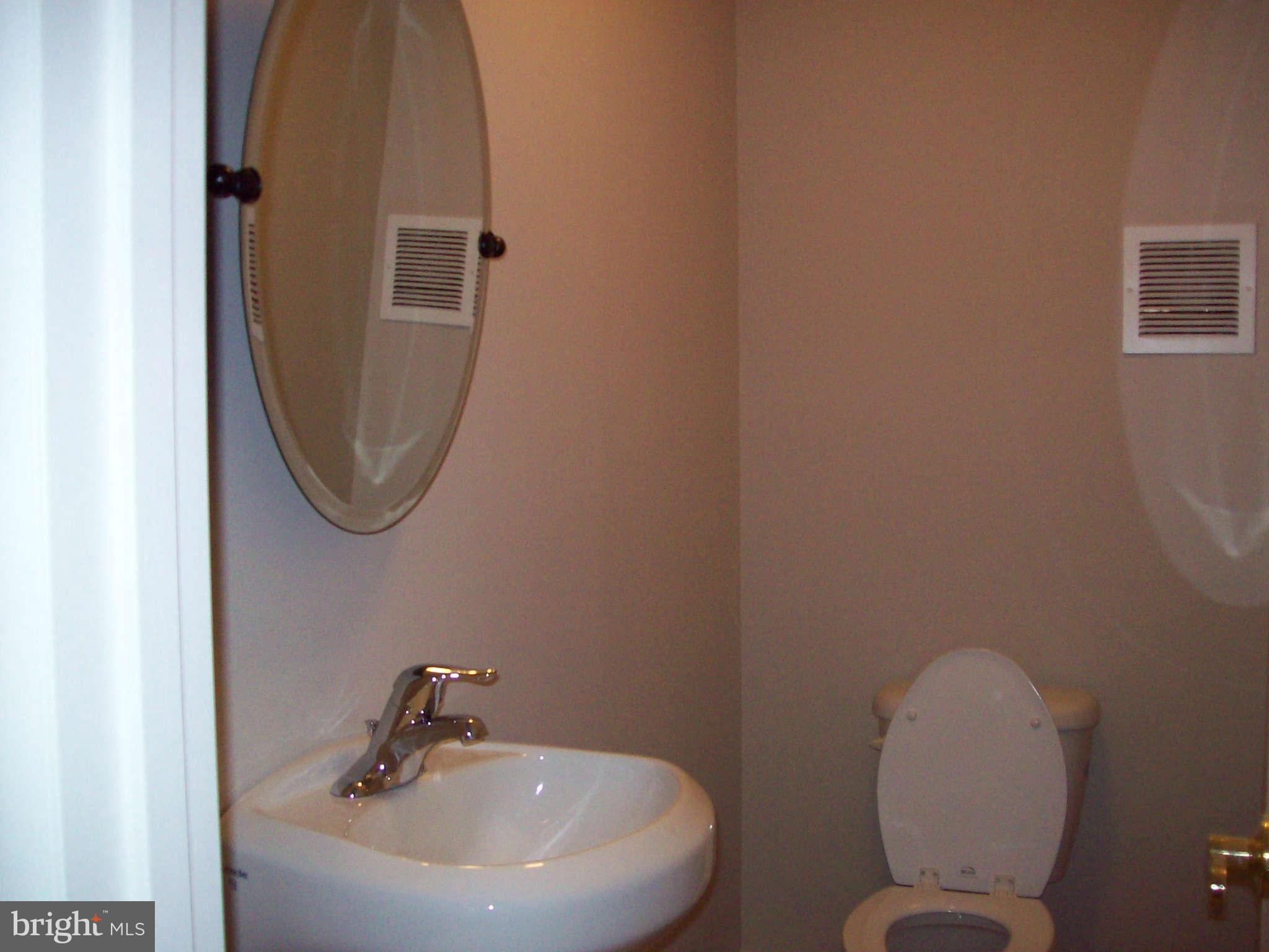 14007 Old Hanover Road Reisterstown, MD 21136 - Photo 18 of 21 Bath