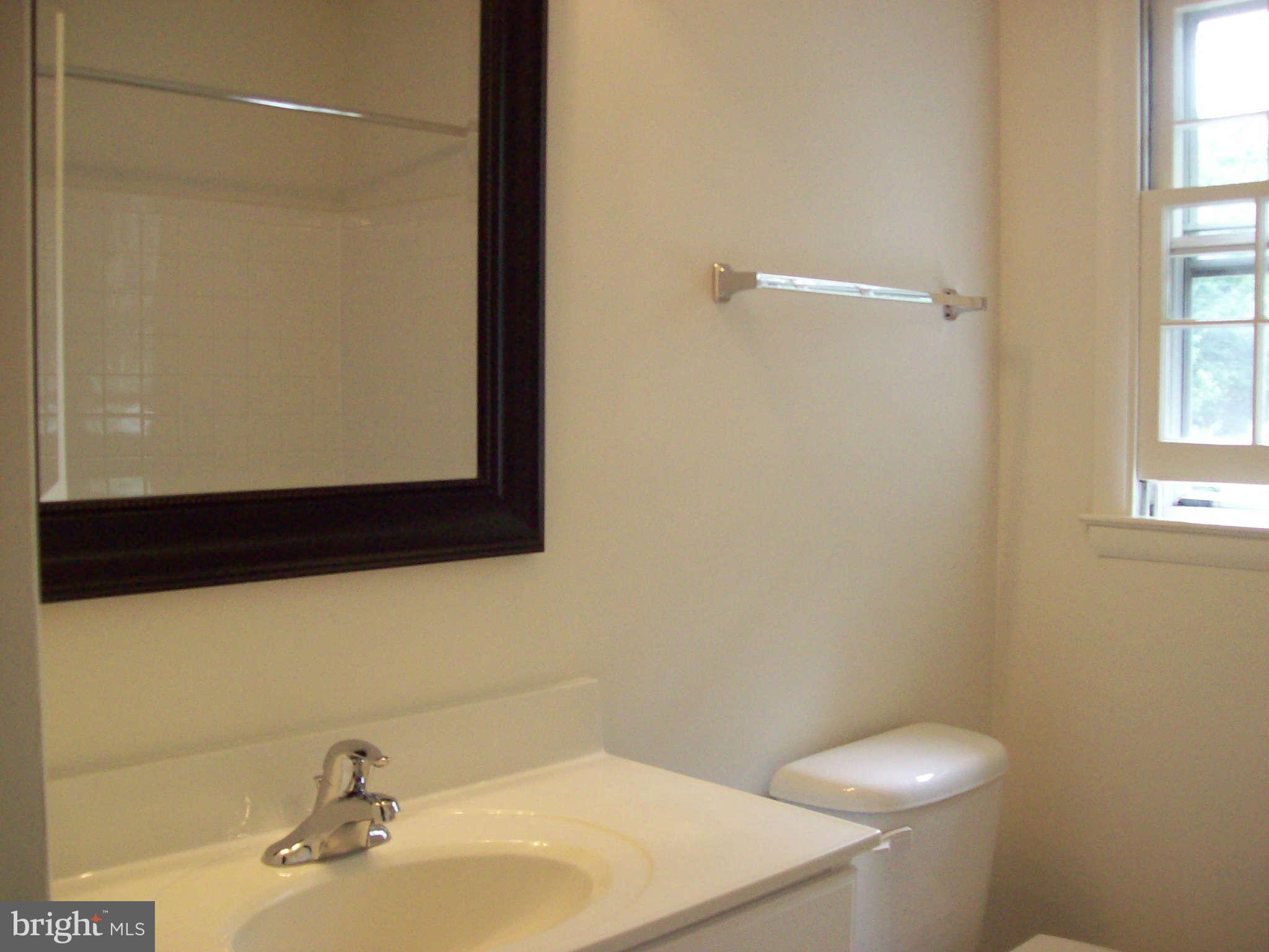 14007 Old Hanover Road Reisterstown, MD 21136 - Photo 20 of 21 Bath