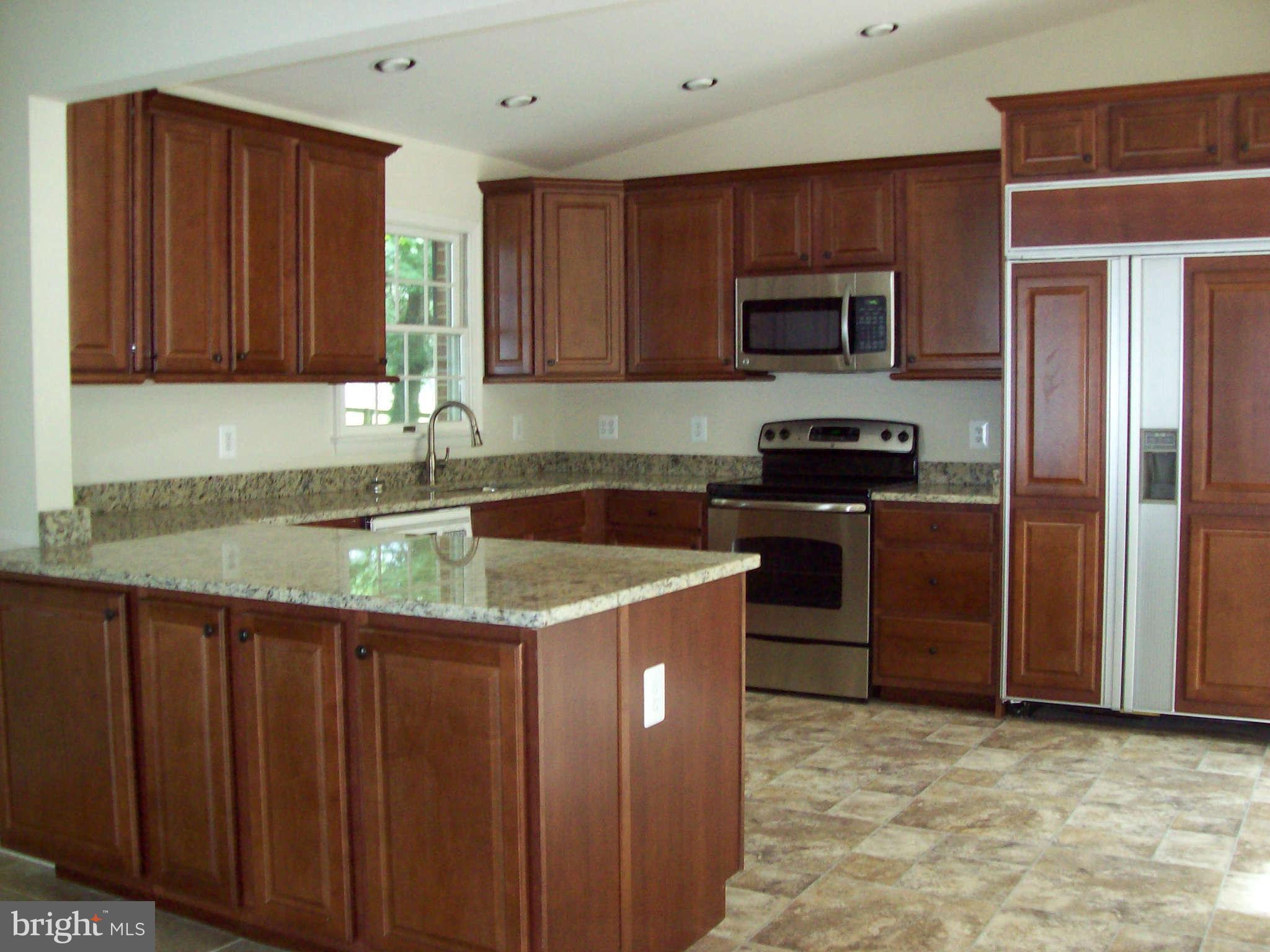 14007 Old Hanover Road Reisterstown, MD 21136 - Photo 7 of 21 Kitchen