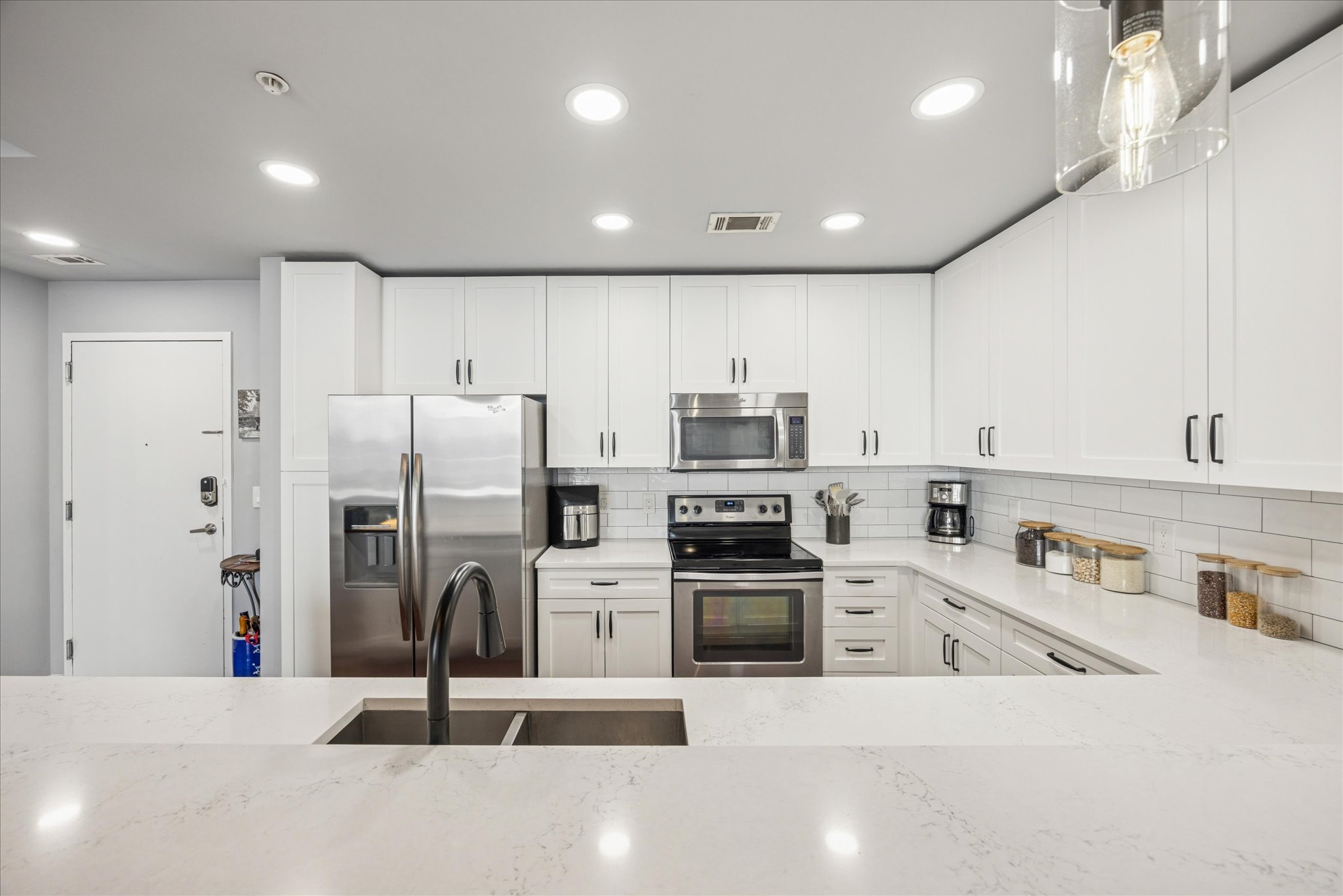 360 Nueces Street, Unit 4009 Austin, TX 78701 - Photo 12 of 40