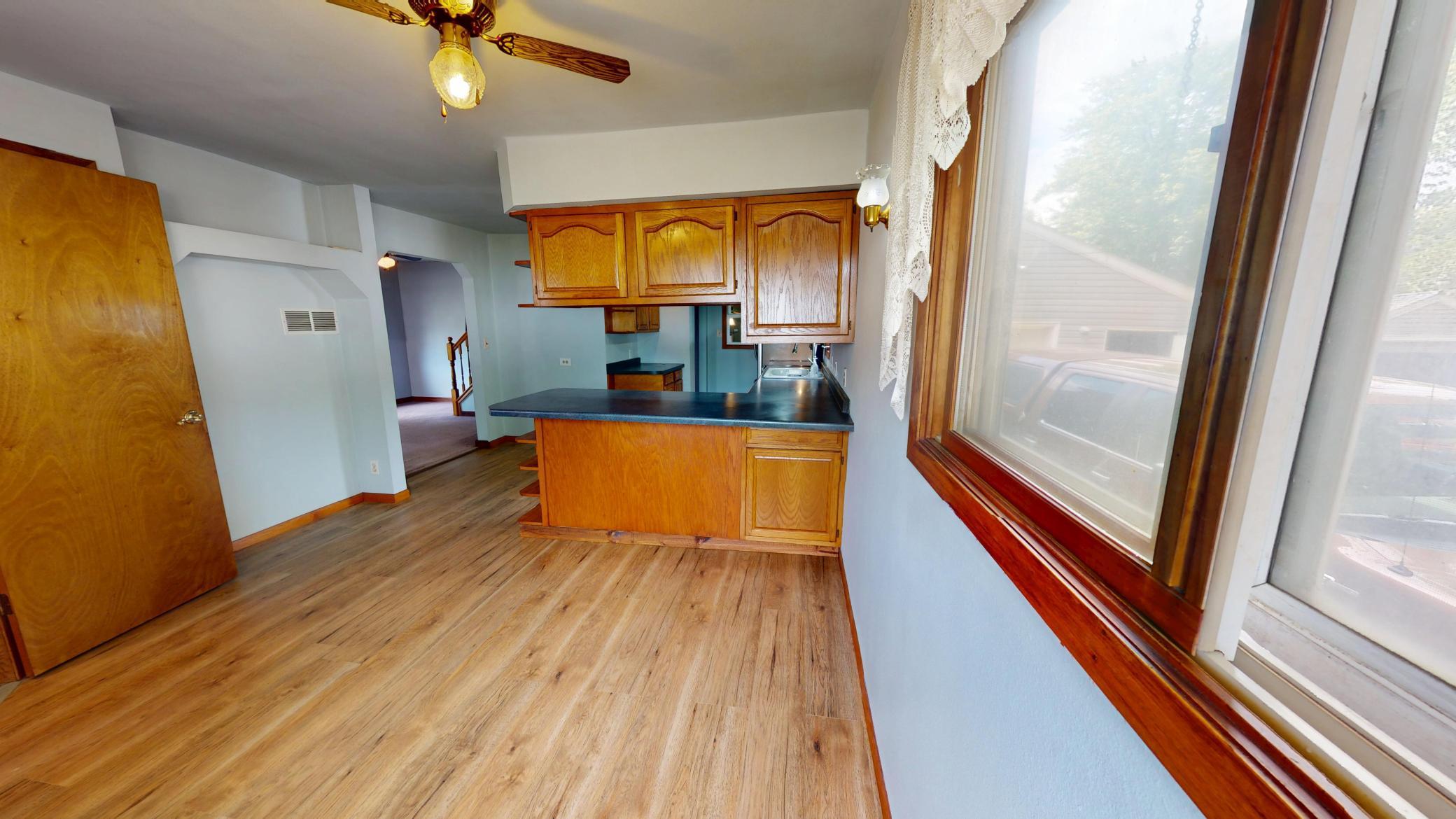 119 Morningside Road Albert Lea, MN 56007 - Photo 10 of 37