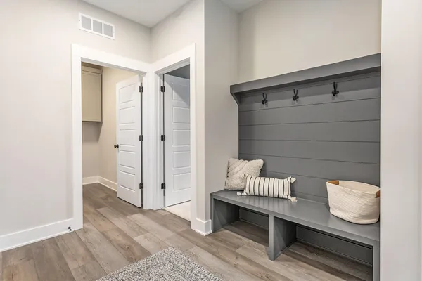 $838,500 | 3388 Penn Station Drive, Byron Center, MI 49315