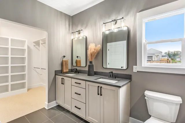 $838,500 | 3388 Penn Station Drive, Byron Center, MI 49315