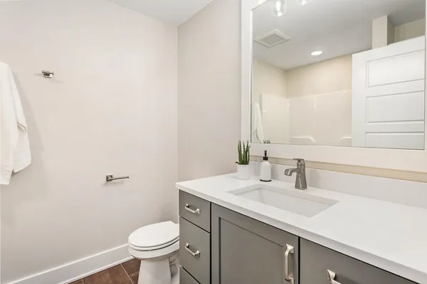 $838,500 | 3388 Penn Station Drive, Byron Center, MI 49315