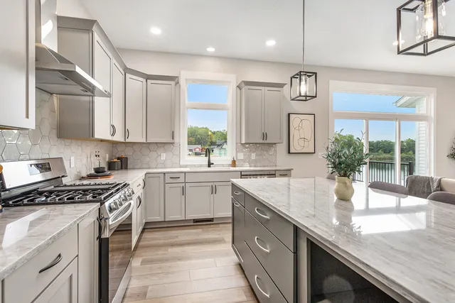 $838,500 | 3388 Penn Station Drive, Byron Center, MI 49315