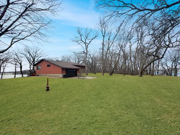 $650,000 | 74 Deerpath Road, Tracy, MN 56175