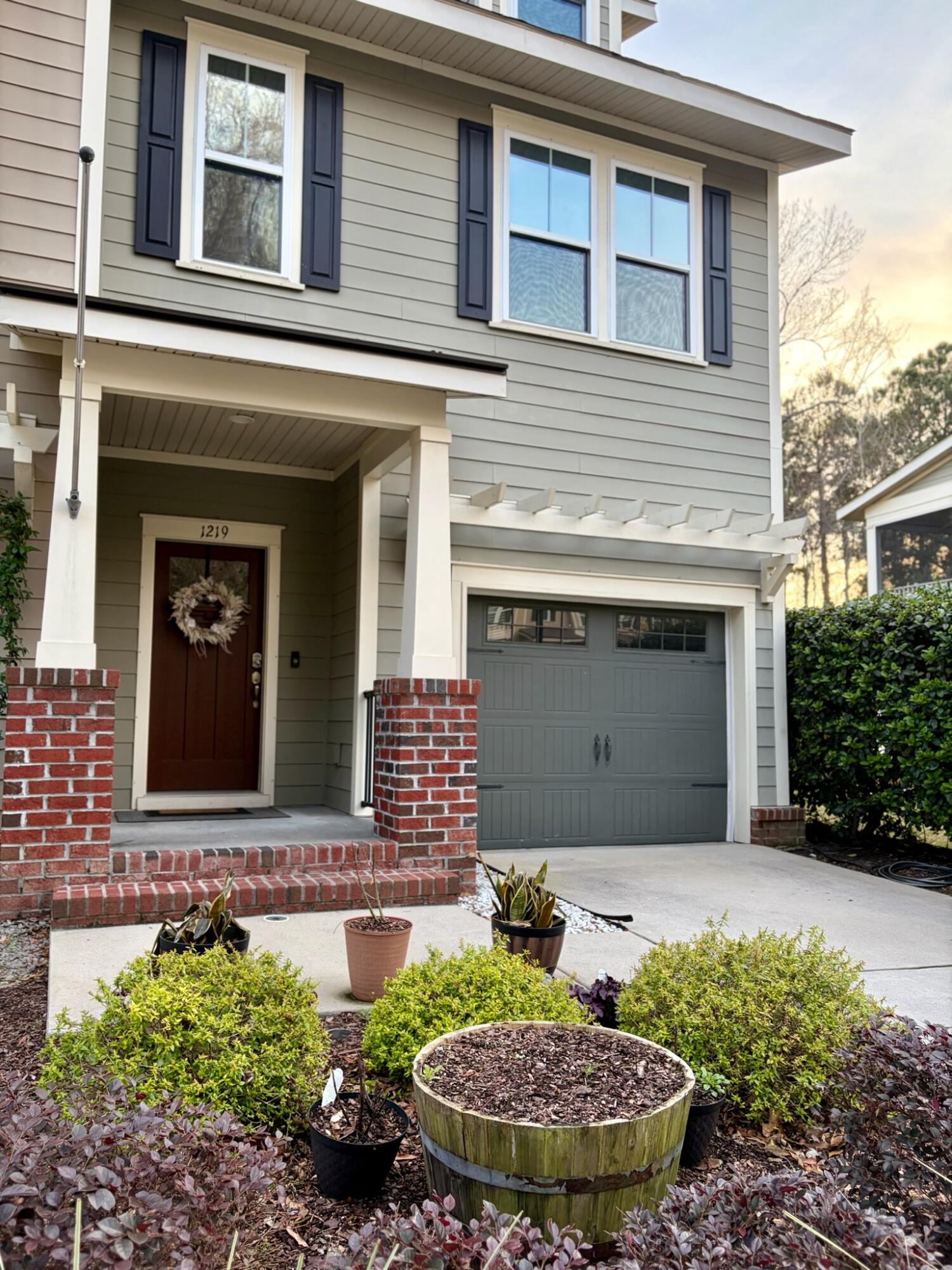 1219 Dingle Road Mount Pleasant, SC 29466 - Photo 1 of 72 IMG_2566