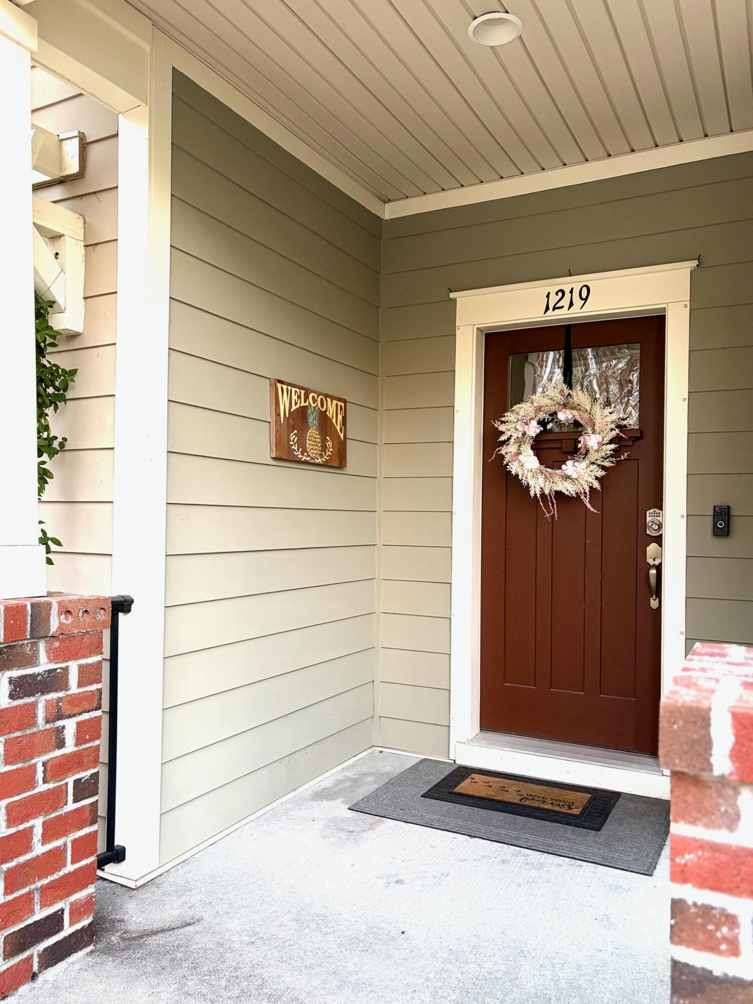 1219 Dingle Road Mount Pleasant, SC 29466 - Photo 5 of 72 IMG_2573