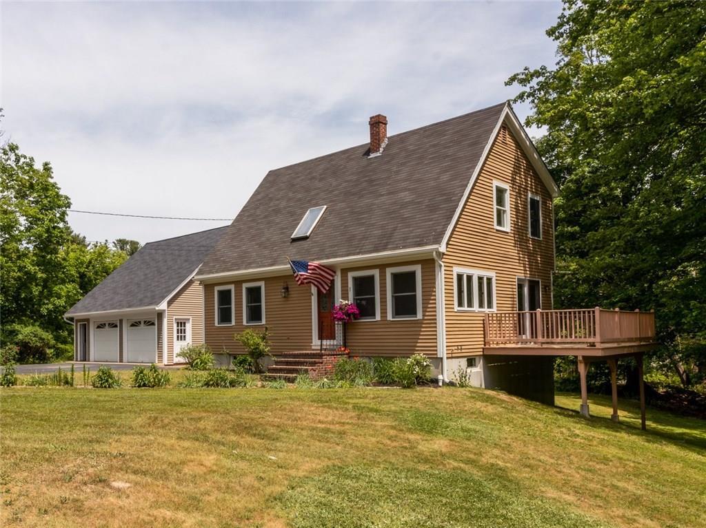 19 Lambert Road Freeport, ME 04032 - Photo 1 of 32 Photo