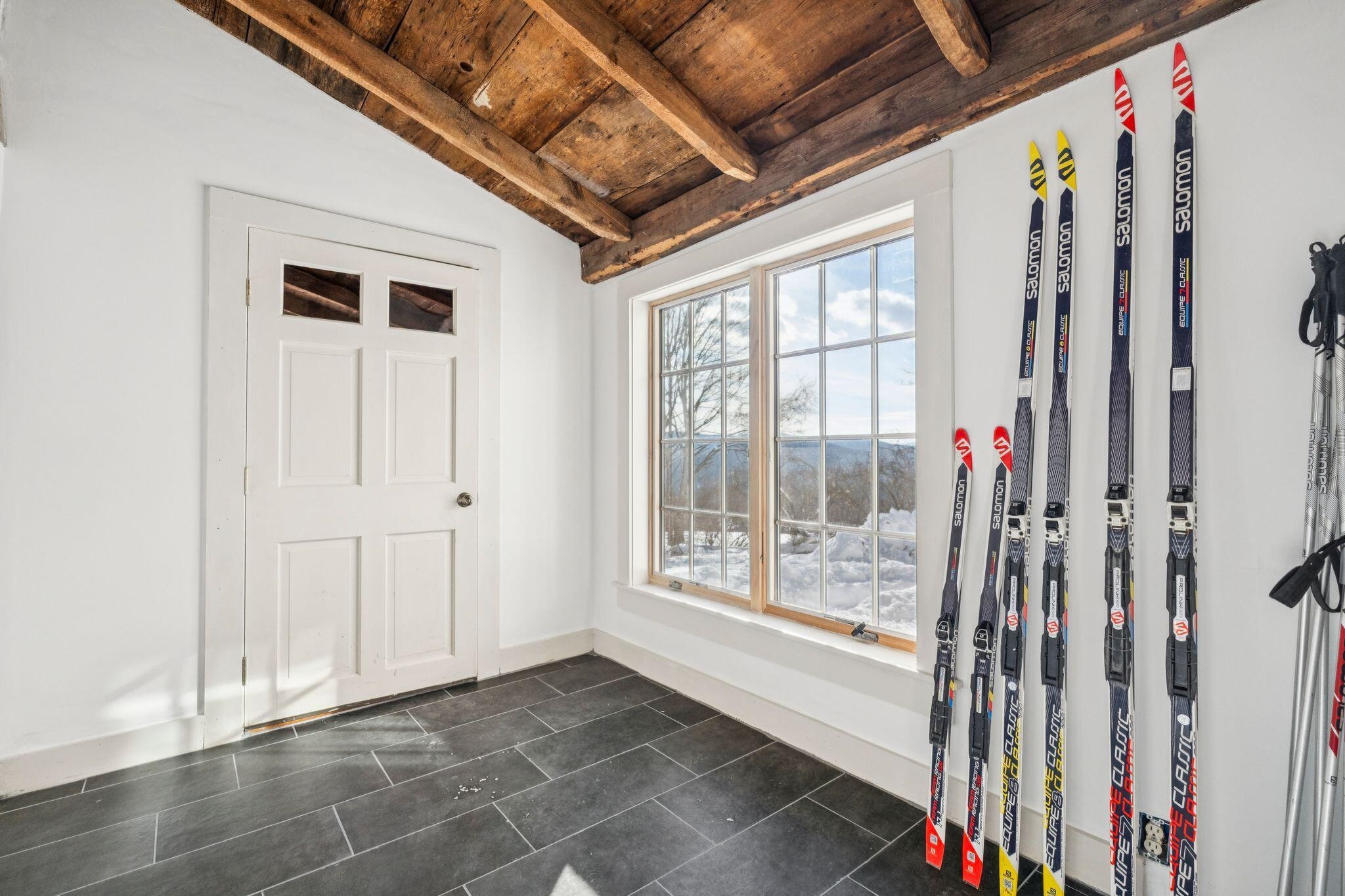 882 Mitchell Road Shrewsbury, VT 05738 - Photo 14 of 45