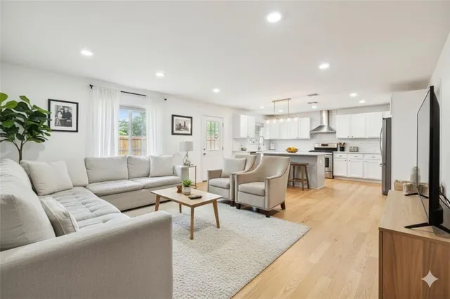 $225,000 | 240 Waldo Street, Metairie, LA 70003