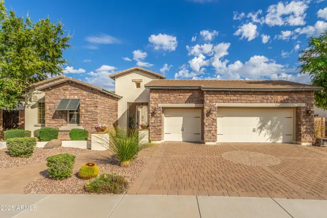 $1,595,000 | 5415 East Hallihan Drive, Cave Creek, AZ 85331