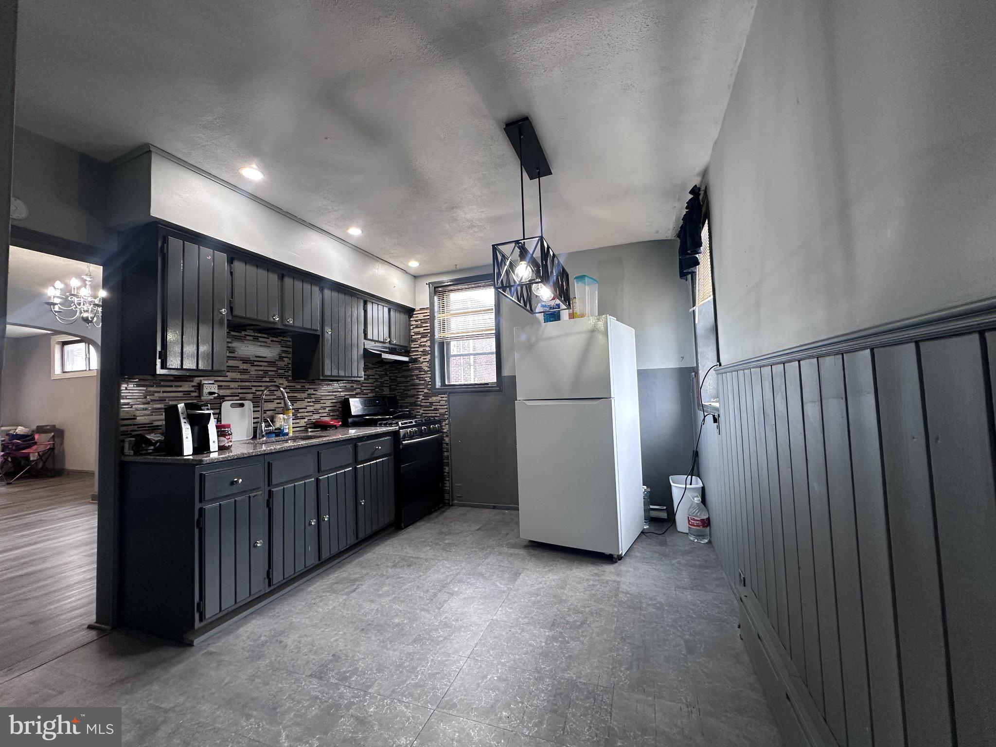 1154 Brill Street Philadelphia, PA 19124 - Photo 19 of 47 Kitchen