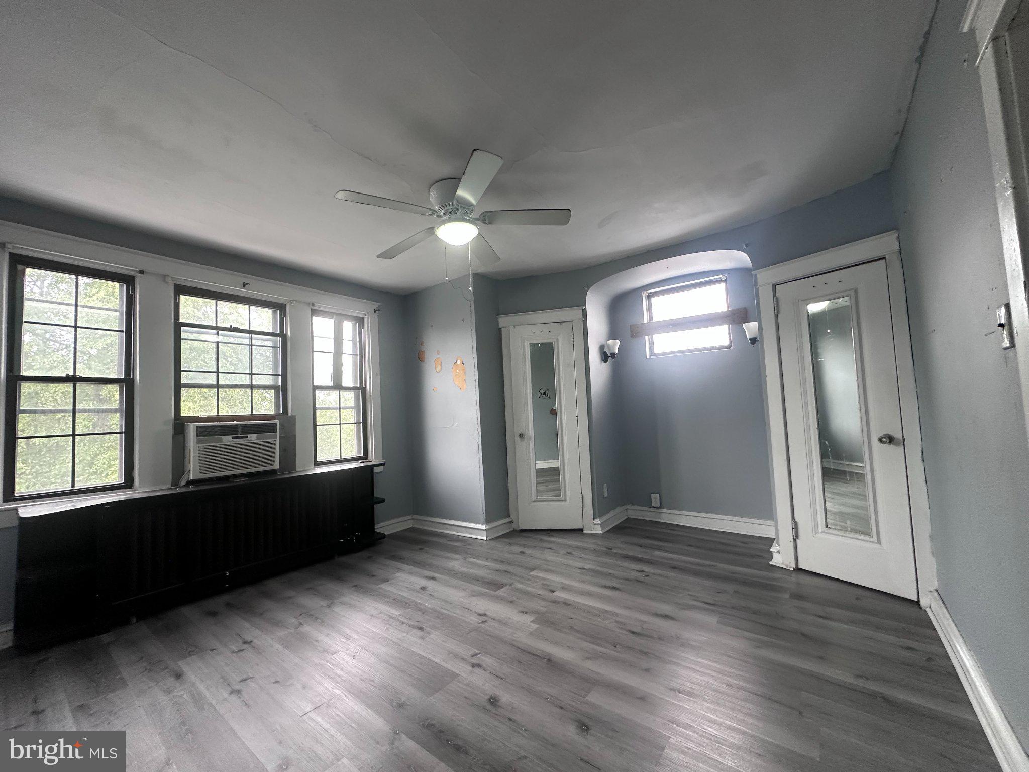 1154 Brill Street Philadelphia, PA 19124 - Photo 20 of 47 Front bedroom