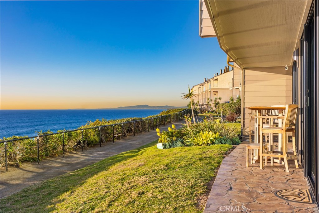 335 West I Street Encinitas, CA 92024 - Photo 18 of 23 a view of an ocean and beach