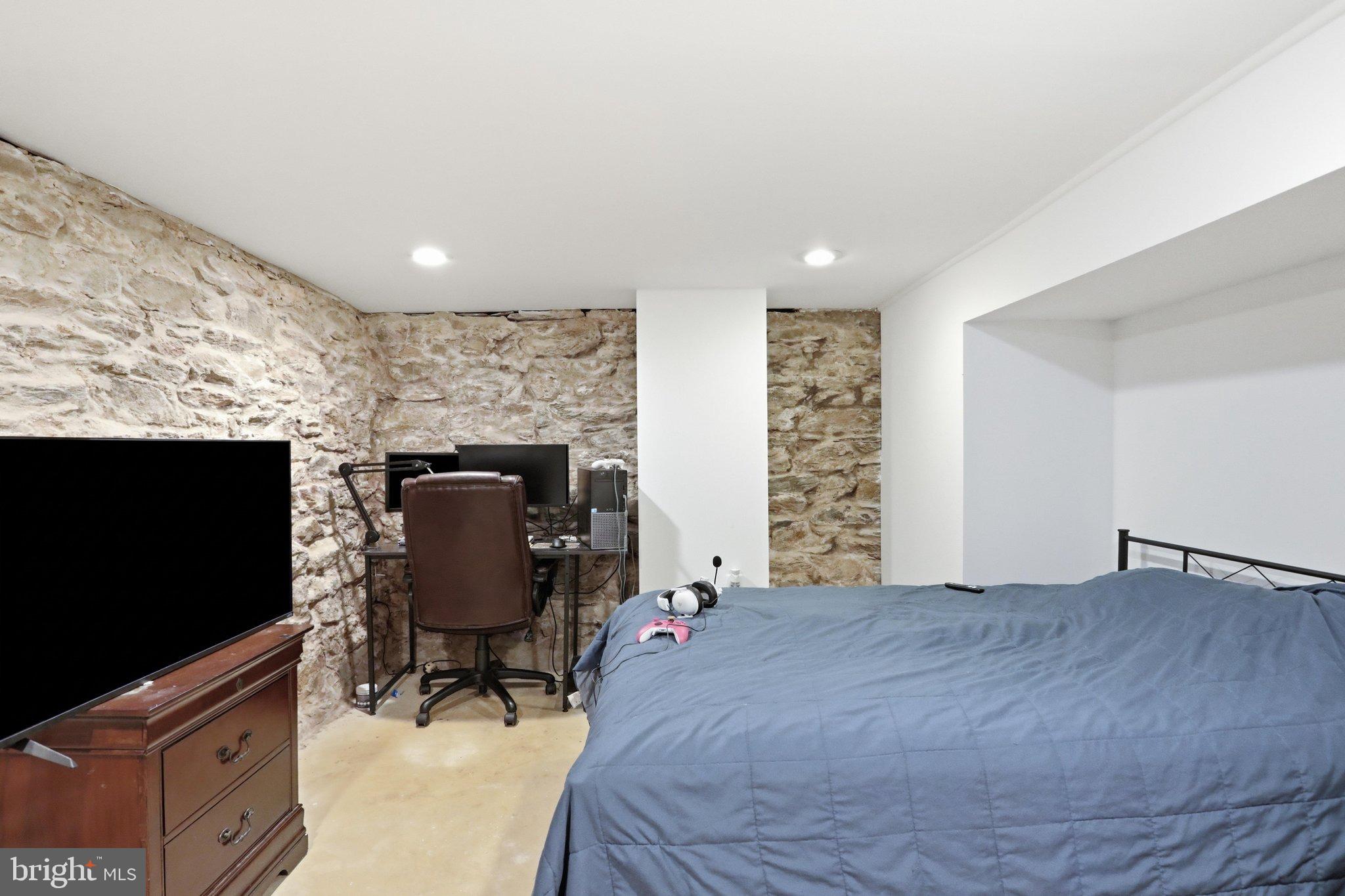 5921 Quinn Road Frederick, MD 21701 - Photo 39 of 79 Gallery Image 39