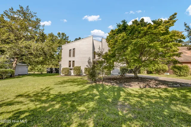 $2,350 | 14 Creekstone Lane, Castle Hayne, NC 28429