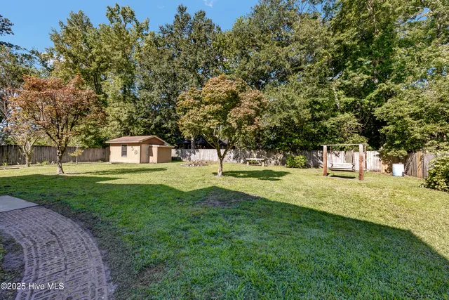 $2,350 | 14 Creekstone Lane, Castle Hayne, NC 28429