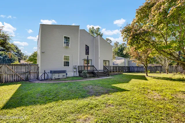 $2,350 | 14 Creekstone Lane, Castle Hayne, NC 28429