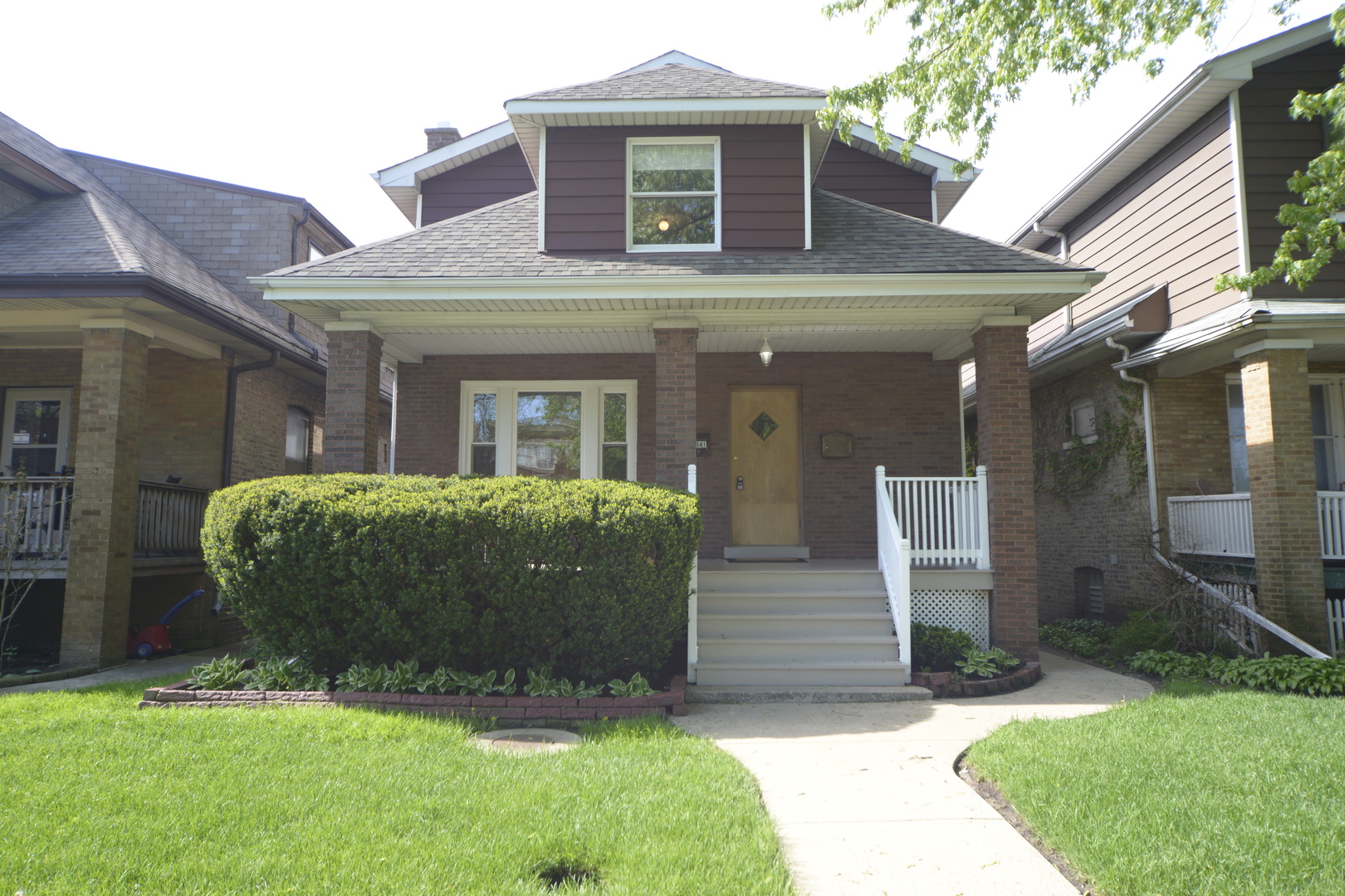 4941 West Wellington Avenue Chicago, IL 60641 - Photo 1 of 23
