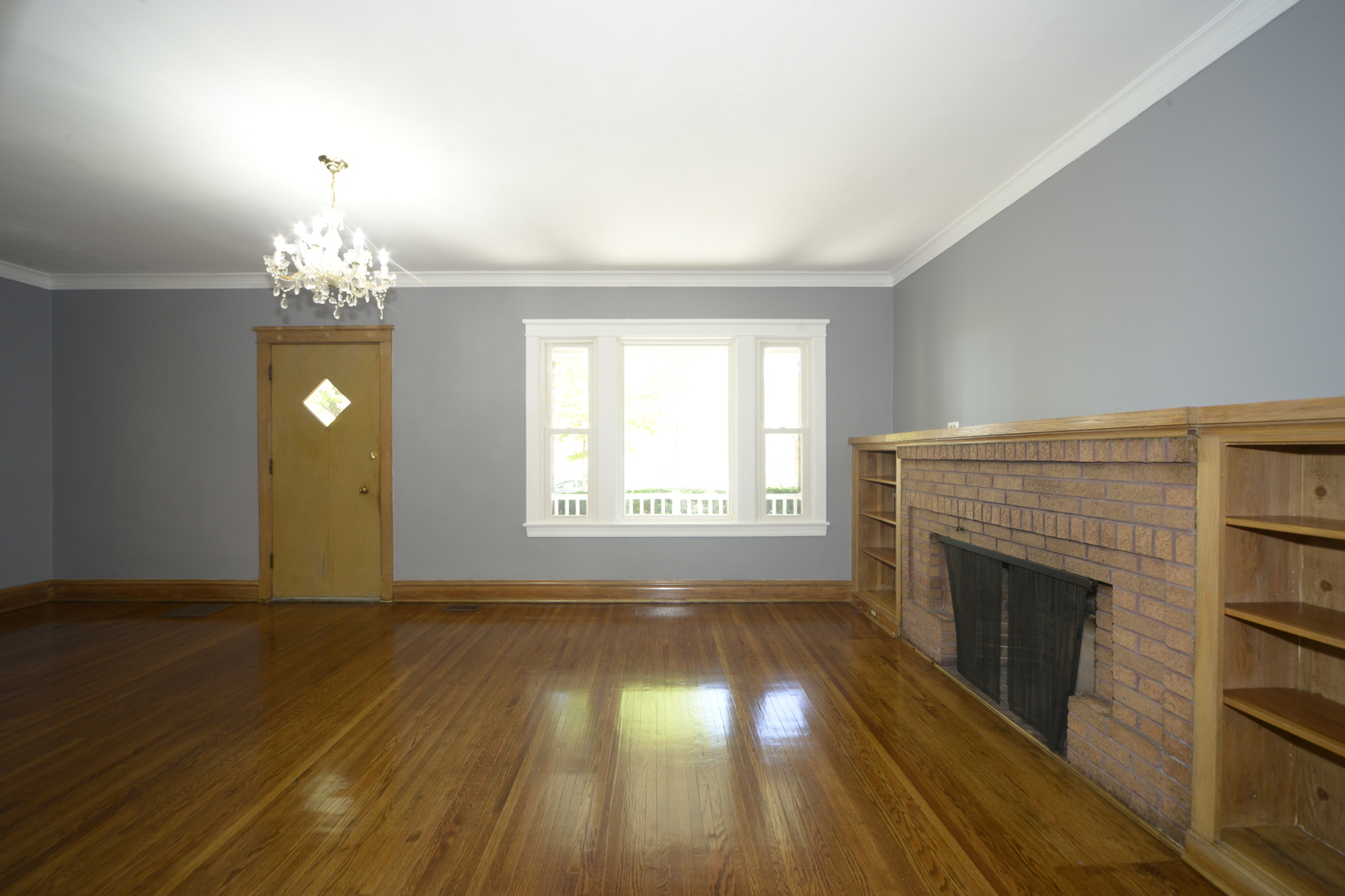 4941 West Wellington Avenue Chicago, IL 60641 - Photo 6 of 23