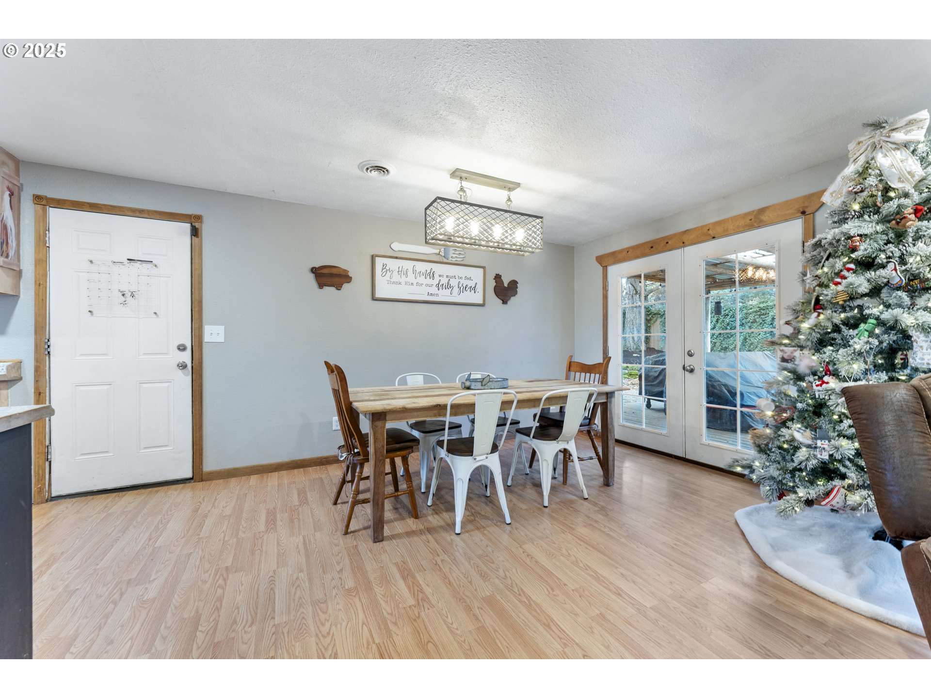 39650 Davis Street Sandy, OR 97055 - Photo 12 of 25 Dining Room