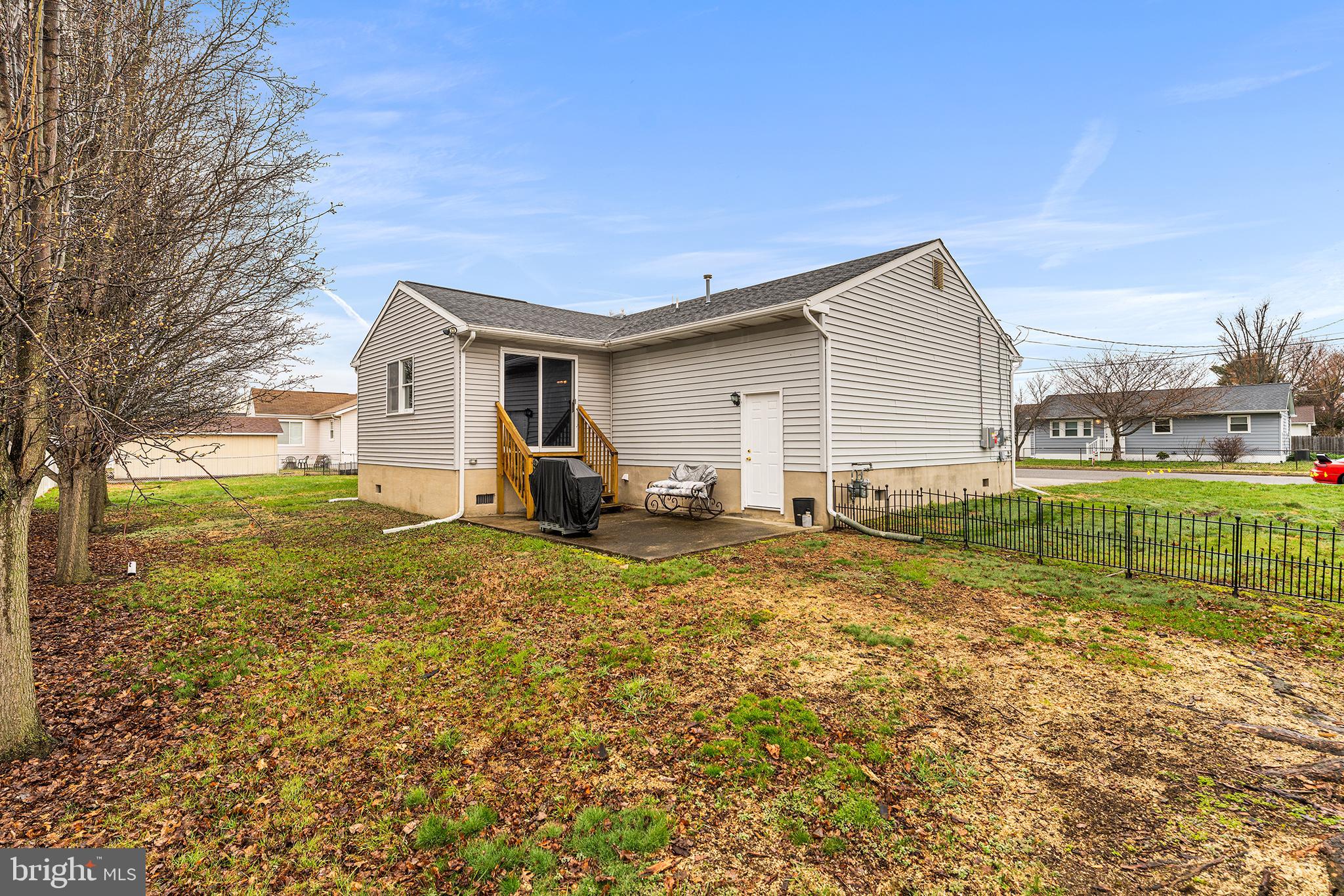 131 Quaker Road Pennsville, NJ 08070 - Photo 33 of 36 a view of a house with backyard