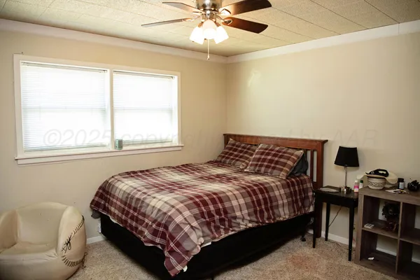 $260,000 | 101 Douglas Street, Hereford, TX 79045