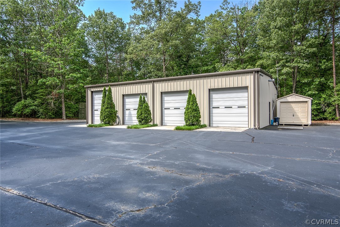 4809 Wakema Road West Point, VA 23181 - Photo 14 of 50