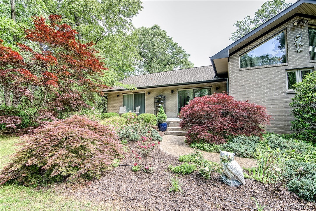 4809 Wakema Road West Point, VA 23181 - Photo 6 of 50
