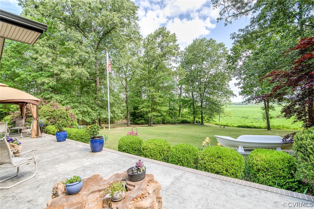 4809 Wakema Road West Point, VA 23181 - Photo 10 of 50