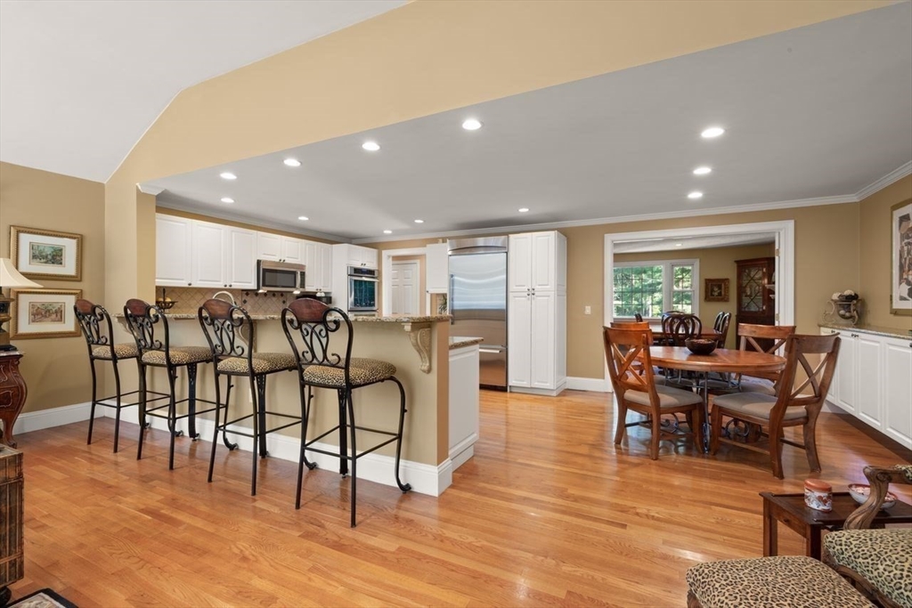 234 Hampton Road Sharon, MA 02067 - Photo 11 of 40 Gallery Image 11