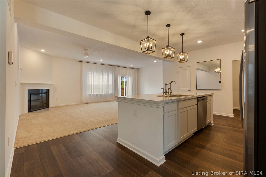 8040 Schrieber Road Floyds Knobs, IN 47119 - Photo 9 of 59