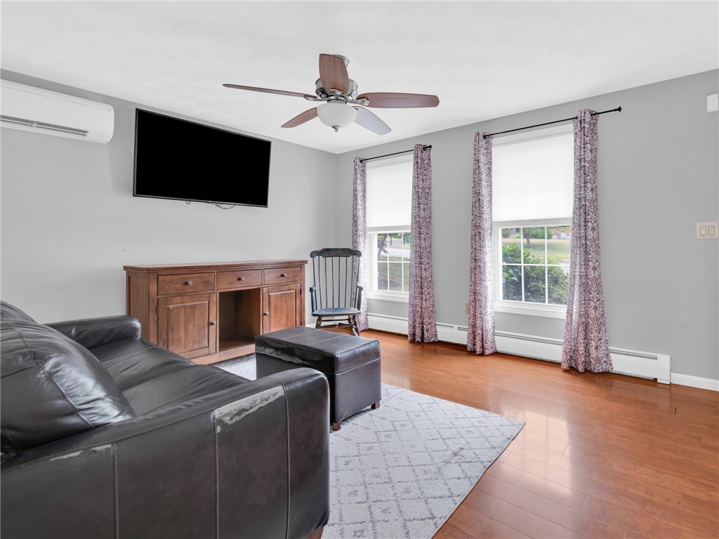 2 Brookfield Road Coventry, RI 02816 - Photo 16 of 43