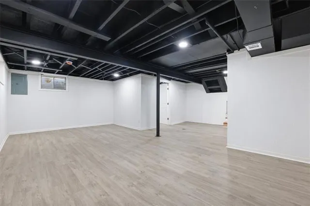 $435,000 | 10051 Melrose Drive, Overland Park, KS 66214