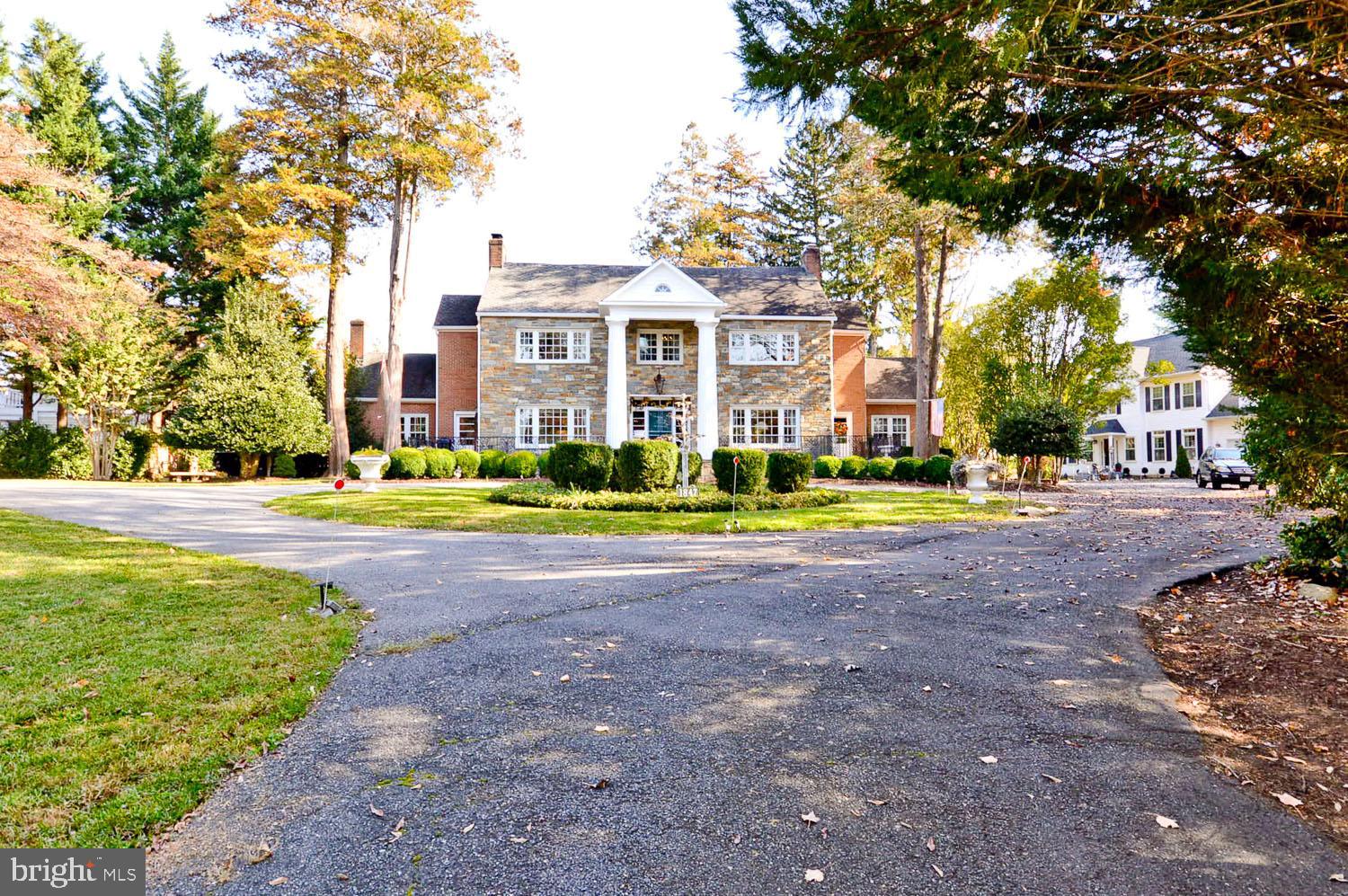 1847 Middlebridge Drive Silver Spring, MD 20906 - Photo 4 of 64 Driveway View