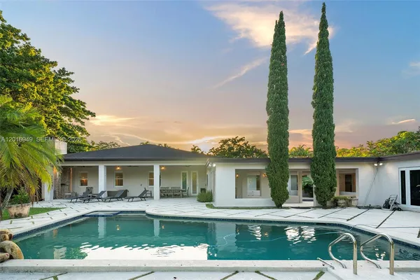 $3,375,000 | 7650 Southwest 128th Street, Pinecrest, FL 33156
