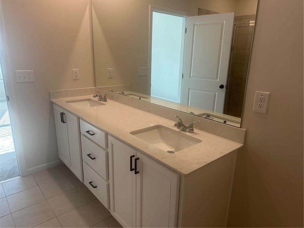 636 Rodeo Drive Auburn, GA 30011 - Photo 11 of 21