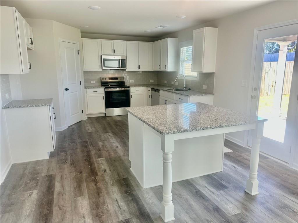 636 Rodeo Drive Auburn, GA 30011 - Photo 9 of 21