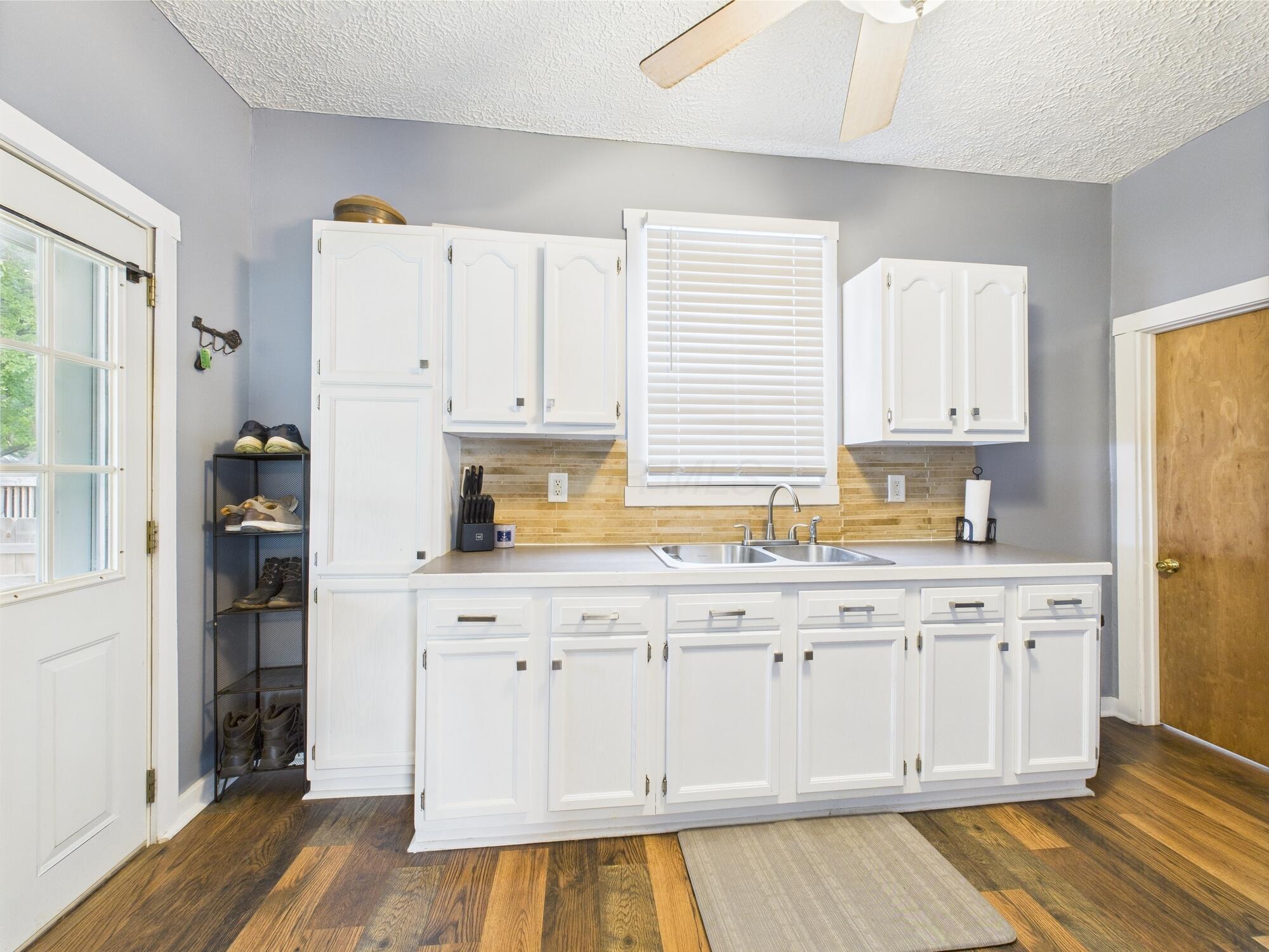 1708 Cedar Hill Road Lancaster, OH 43130 - Photo 9 of 24 CAM02437G0-PR0062-STILL009