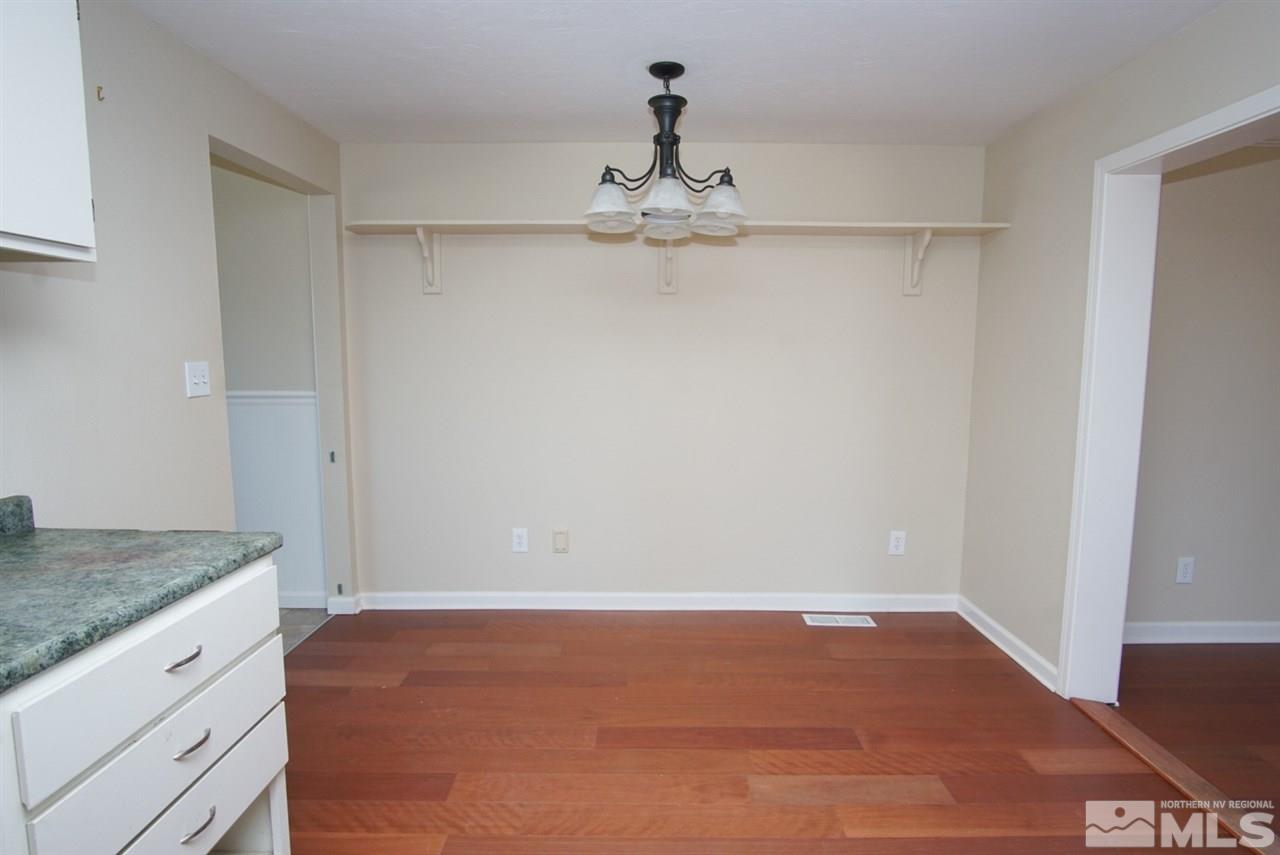 11625 Fir Drive Reno, NV 89506 - Photo 5 of 14 Photo 5