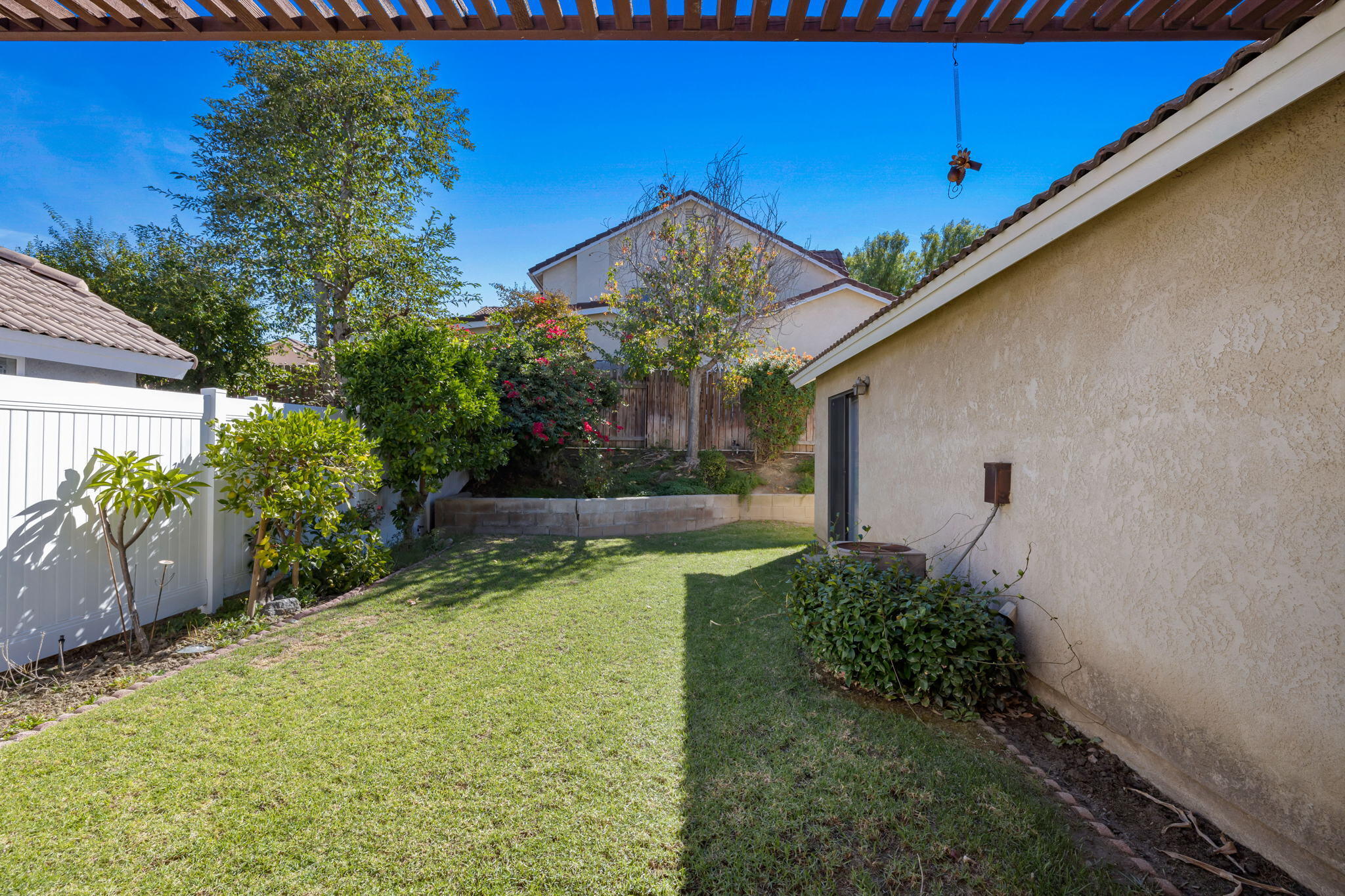 7900 East Bauer Road Anaheim, CA 92808 - Photo 17 of 27 17-web-or-mls-BCBauer_1021_017