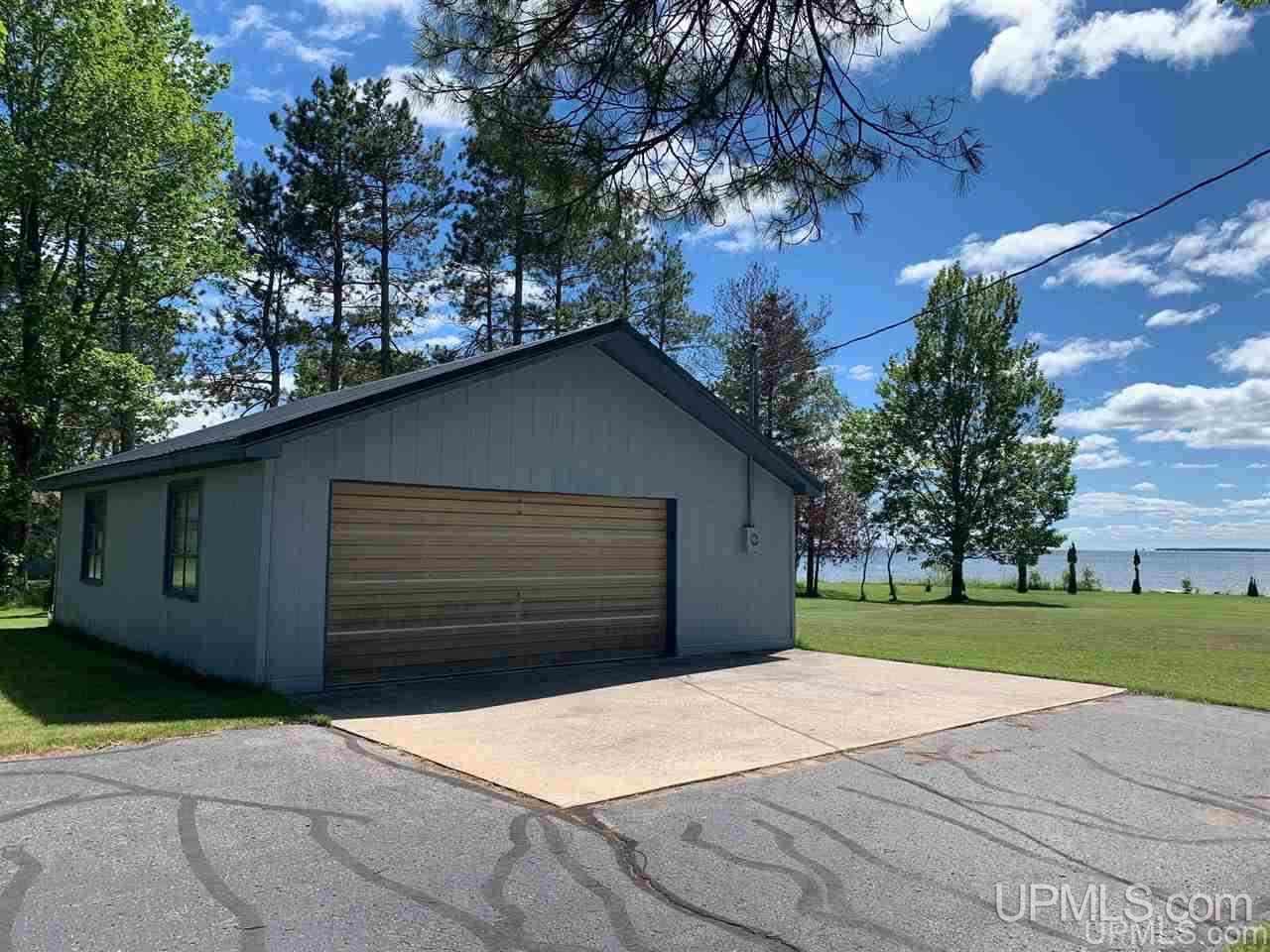 9140 .25 Road Garden, MI 49835 - Photo 7 of 46
