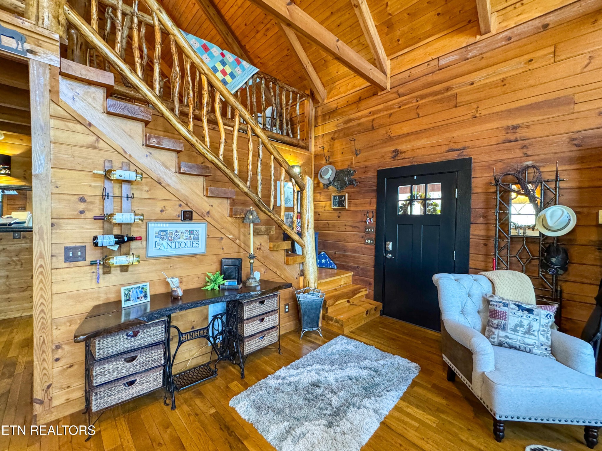 390 John J Smith Road Oneida, TN 37841 - Photo 19 of 56 a living room with furniture
