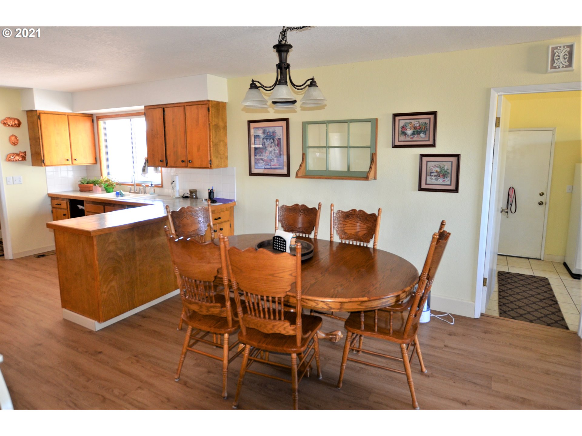 1800 Southwest Athens Way Pendleton, OR 97801 - Photo 14 of 29