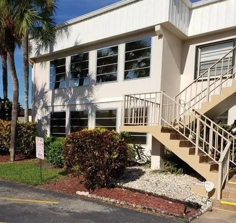 $1,750 | 98 Capri B, Unit C, Delray Beach, FL 33484