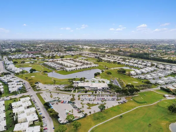 $1,750 | 98 Capri B, Unit C, Delray Beach, FL 33484