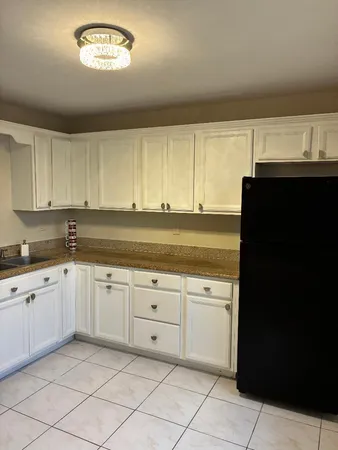 $1,750 | 98 Capri B, Unit C, Delray Beach, FL 33484